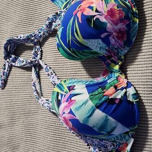Tommy Bahama bikini top